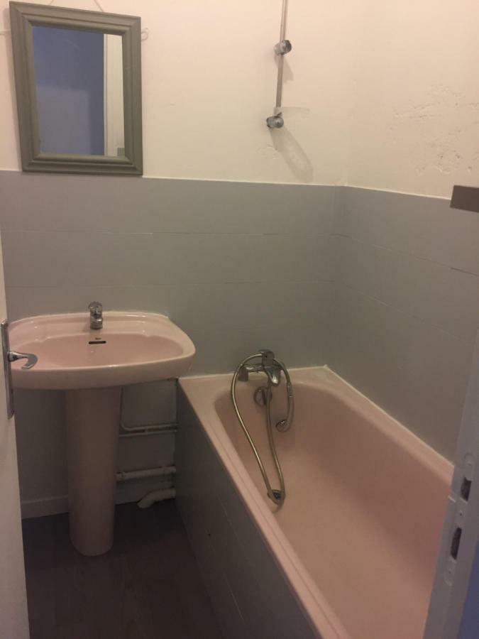 Appartement 1 Chambre, Dieppe Centre Draps Non Inclus Exterior foto